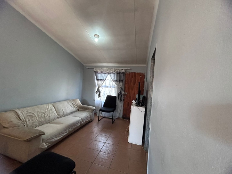 2 Bedroom Property for Sale in Delft Western Cape